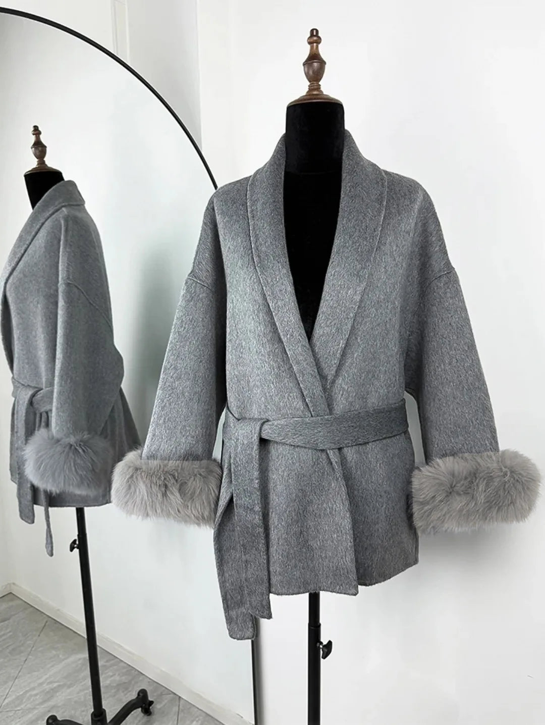Manteau automne/hiver pour femme –  manches avec fausse fourrure et style vintage