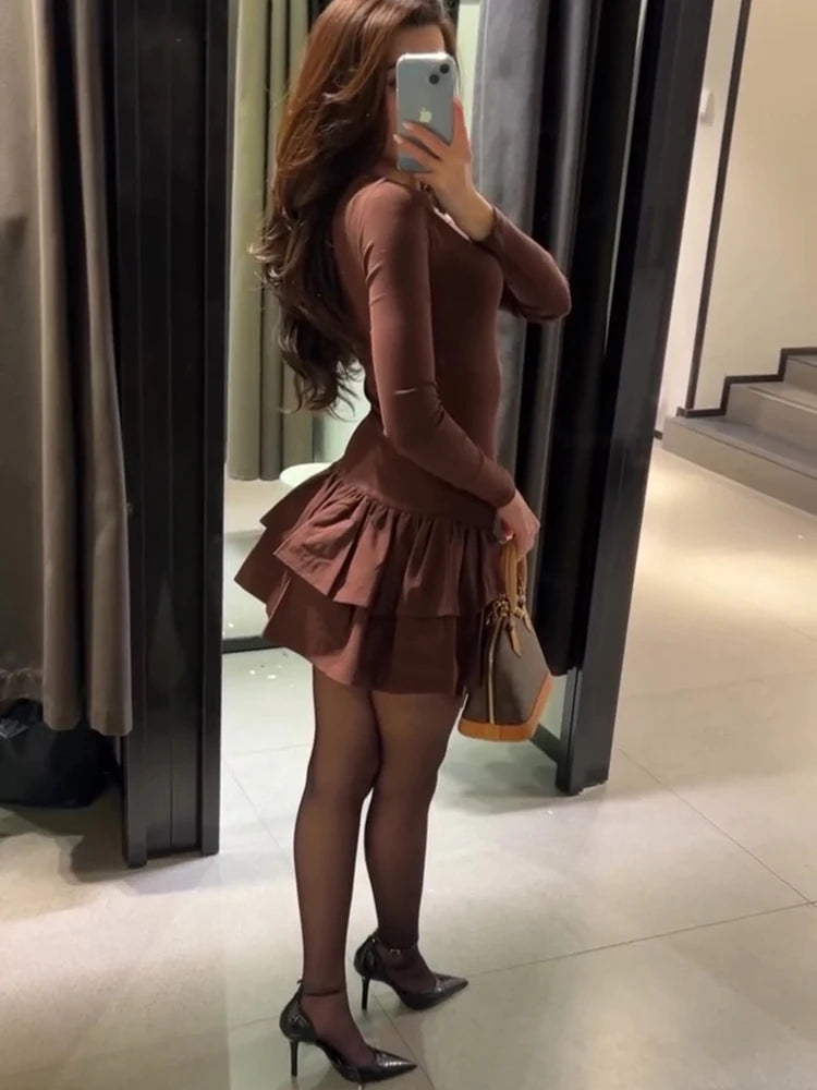 Mini robe à volants