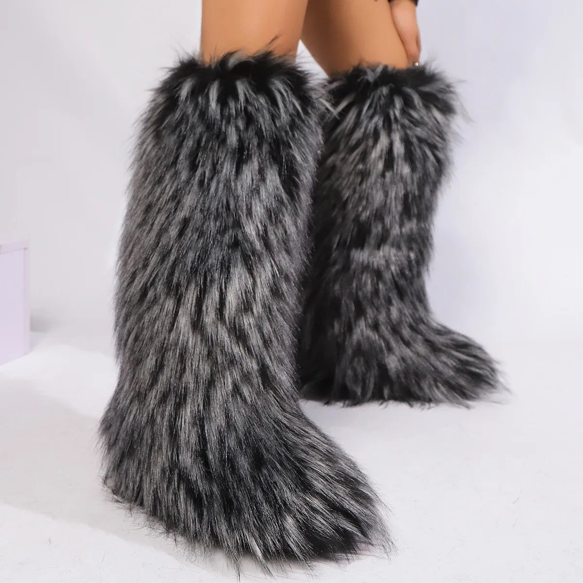 Bottes a fausse fourrure