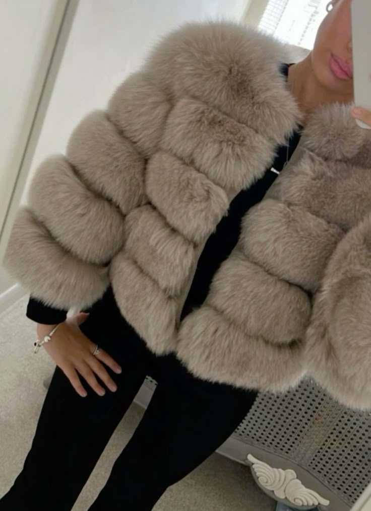 Manteau en fausse fourrure