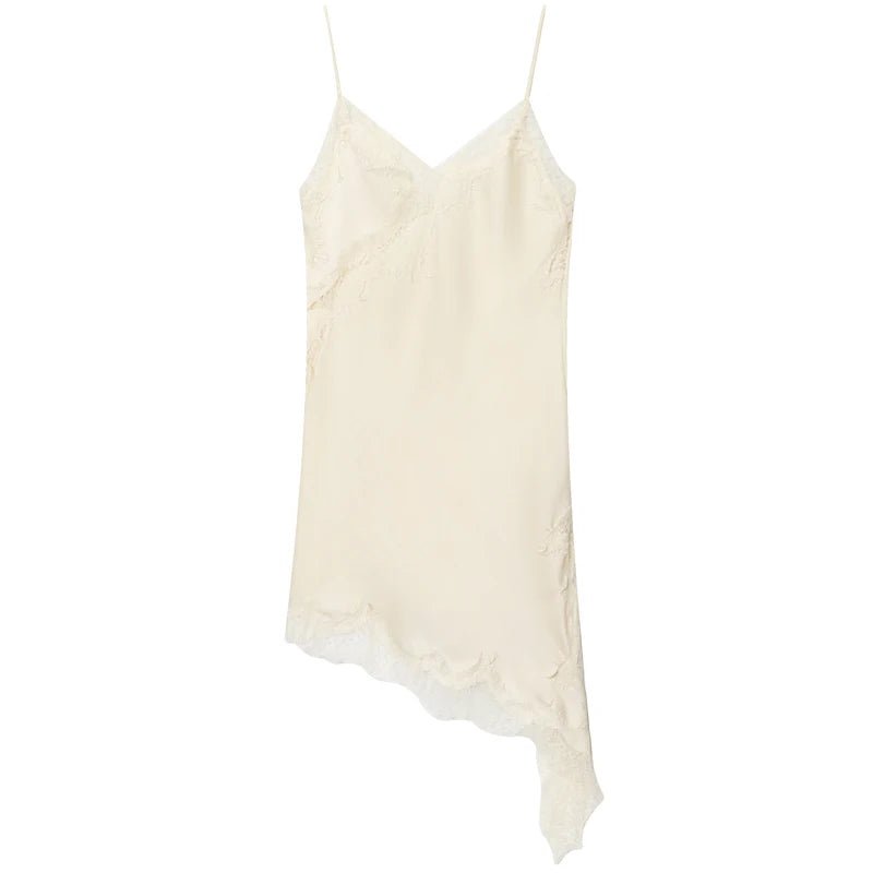 Robes dentelle asymétrique