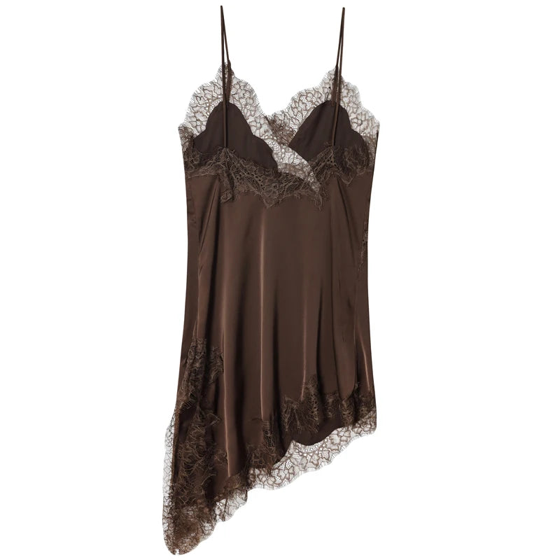 Robes dentelle asymétrique