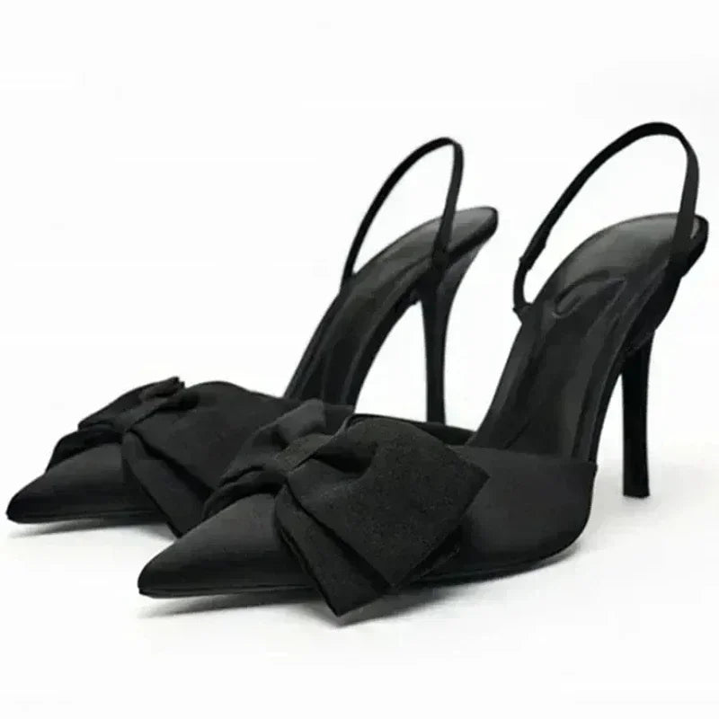 Talon haut avec noeuds